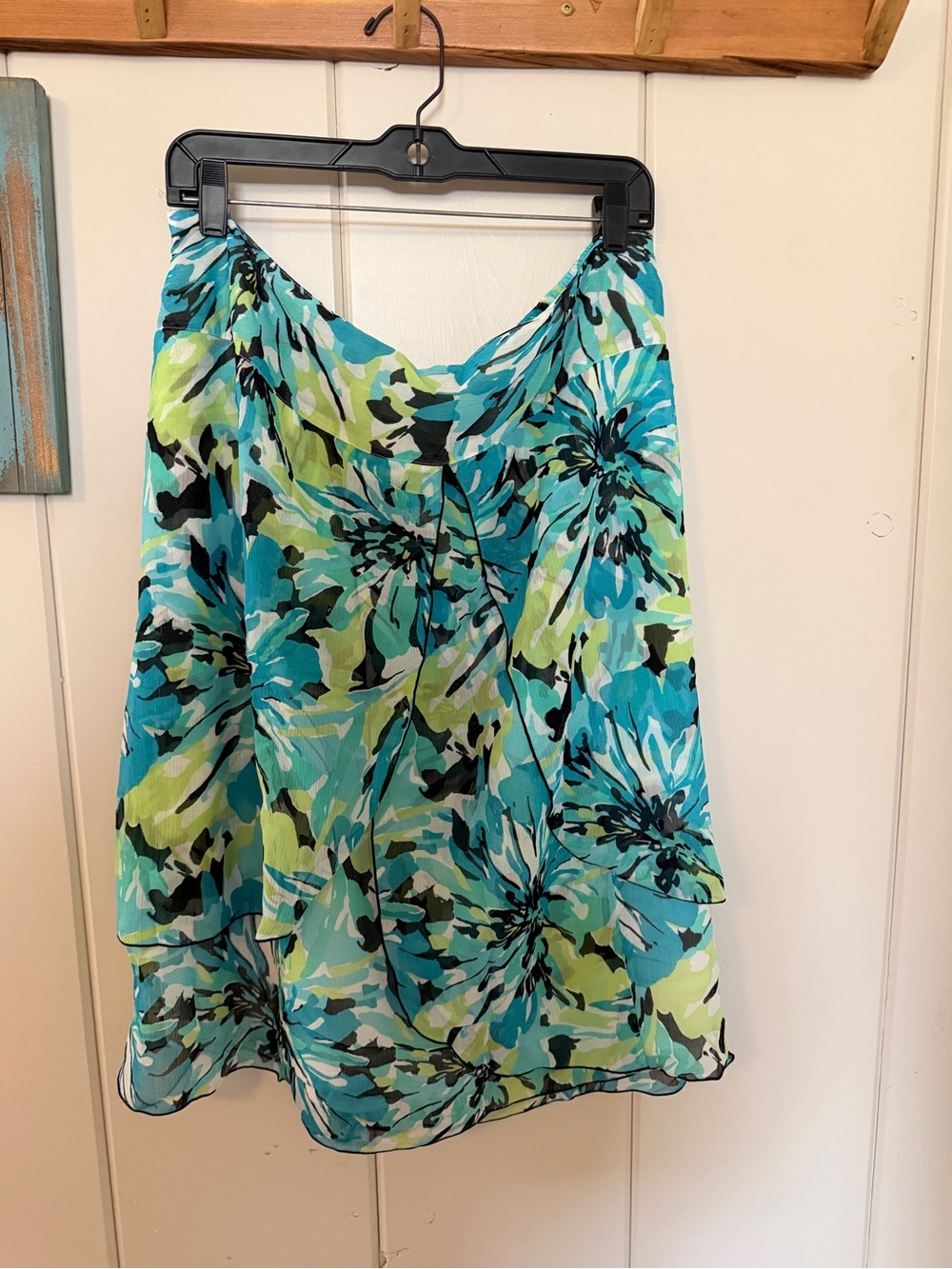 Cato Woman 18/20W Plus Size Aqua Green Floral Layered Midi Skirt